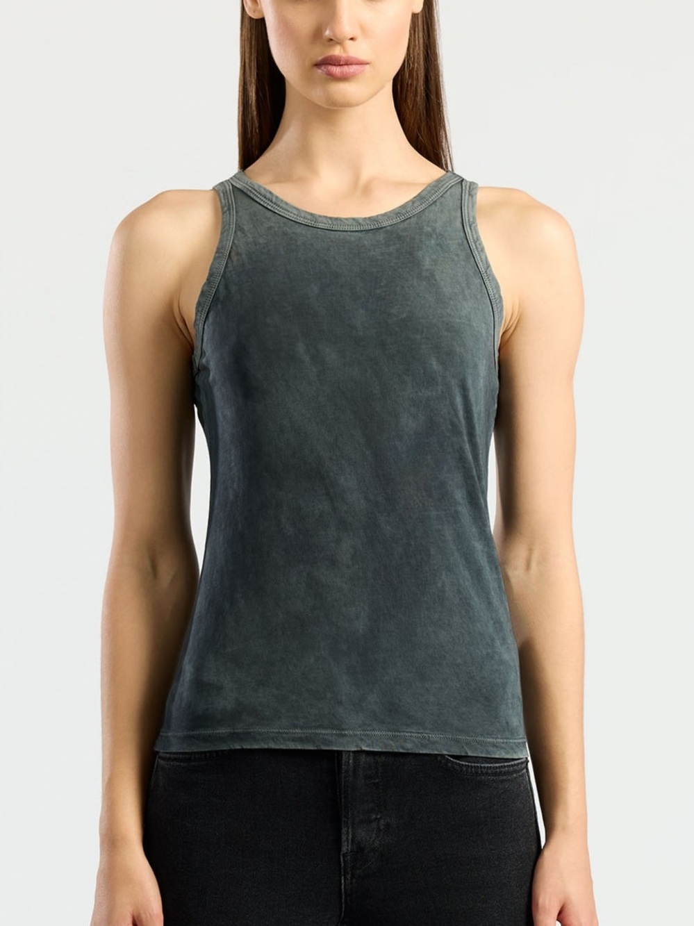 Cotton Citizen Standard Tank Size Medium Top model mineral wash